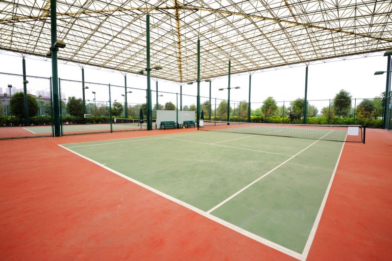 Who Does Tennis Court Repairs
